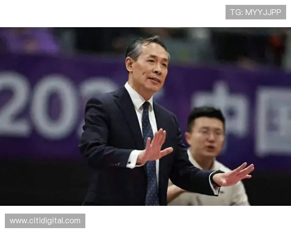 麦基首秀略显生疏许利民寄望领袖